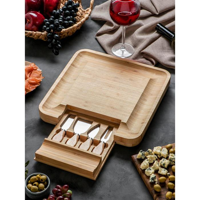 Набор для подачи сыра «Маасдам», 4 ножа, бамбук Набор для подачи сыра «Маасдам», 4 ножа, бамбук