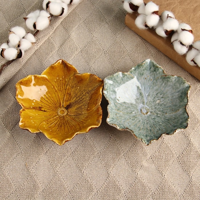 Подставка для мелочей "Лист" 18х18х5см, микс