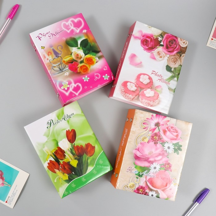 Фотоальбом на 100 фото 10х15 см Фотоальбом на 100 фото 10х15 см "Цветы" МИКС 16,5х12х5 см