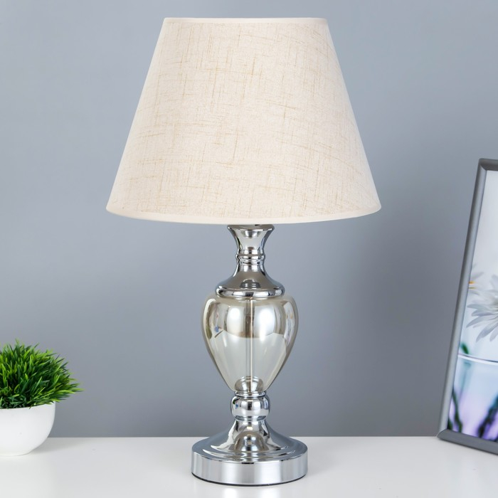 Лампа настольная 16713/1 E27 40Вт хром 28х28х50 см RISALUX Лампа настольная 16713/1 E27 40Вт хром 28х28х50 см RISALUX