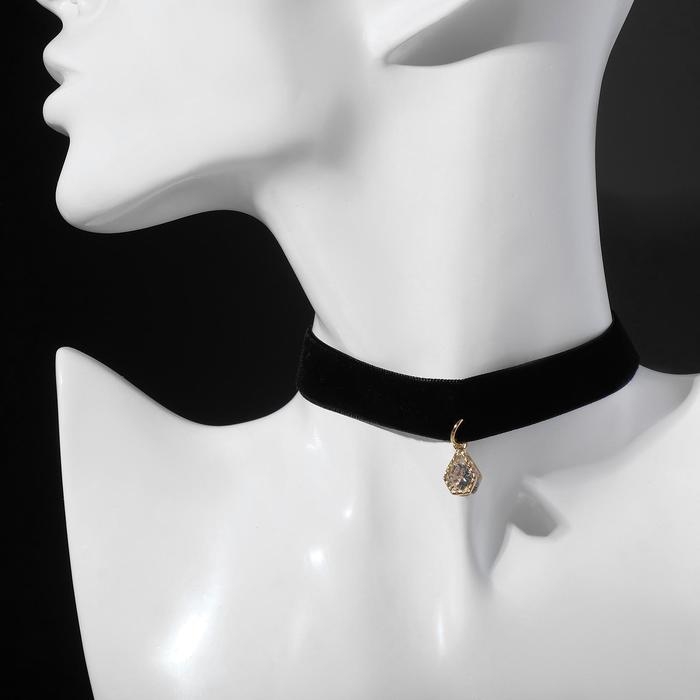 Чокер «Стразинка» капля в огранке, цвет белый в золоте , длина 37 см Чокер «Стразинка» капля в огранке, цвет белый в золоте , длина 37 см