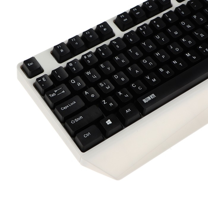 Клавиатура Qumo Twins K68, игровая, проводная, мембранная, 104 клавиши, USB, подсв, чёрная Клавиатура Qumo Twins K68, игровая, проводная, мембранная, 104 клавиши, USB, подсв, чёрная