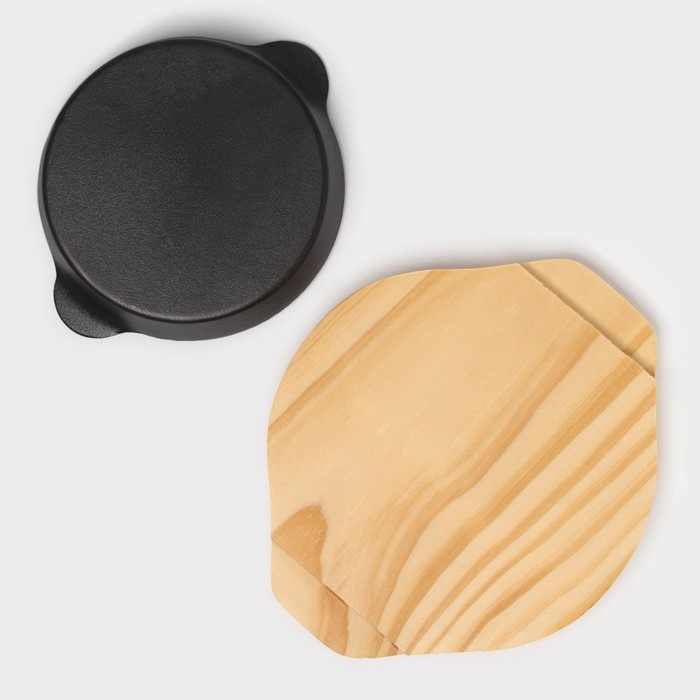 Сковорода «Круг с ручками», d=15,5 см, на деревянной подставке Сковорода «Круг с ручками», d=15,5 см, на деревянной подставке