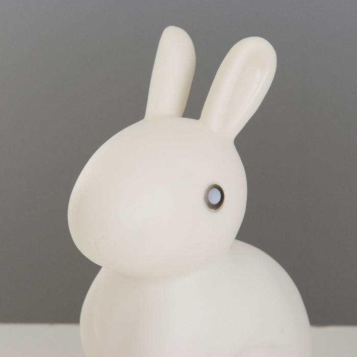 Ночник Ночник "Зайчонок" LED от батареек 3хLR44 белый 8х11х14 см