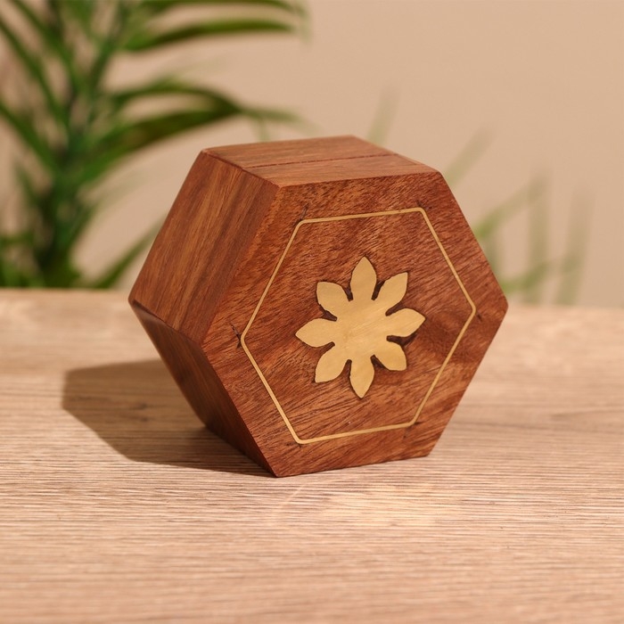 Шкатулка  Шкатулка "Солнце" 6,5х7,5х4 см, дерево шишам