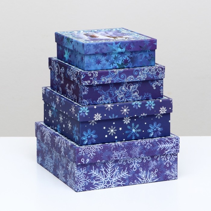 Набор подарочных новогодних коробок 4 в 1 "Новогодний секрет", 19 х 19 х 7,5 см. Новый год