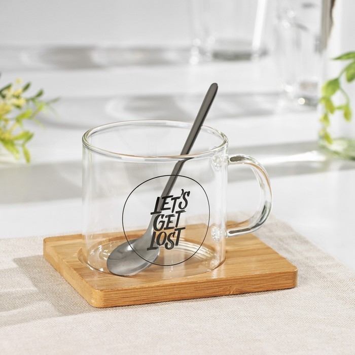 Кружка стеклянная с ложкой на деревянной подставке «Котик», 300 мл, рисунок МИКС Кружка стеклянная с ложкой на деревянной подставке «Котик», 300 мл, рисунок МИКС
