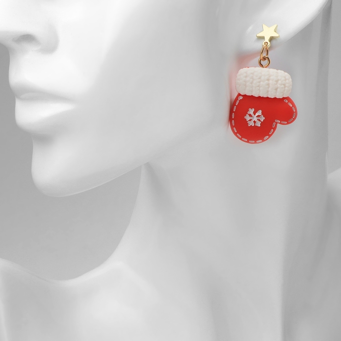 Новый год! Серьги «Новогодние» шапка-звезда, варежка, цвет бело-красный в золоте Новый год! Серьги «Новогодние» шапка-звезда, варежка, цвет бело-красный в золоте