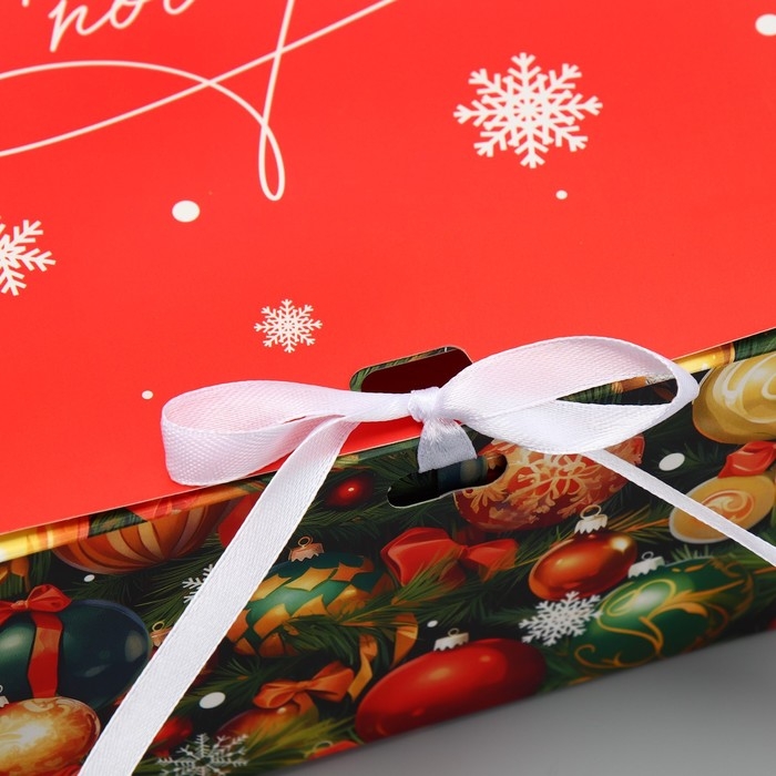 Коробка подарочная новогодняя складная «Новогодние игрушки», 31 х 24.5 х 8 см, Новый год Коробка подарочная новогодняя складная «Новогодние игрушки», 31 х 24.5 х 8 см, Новый год