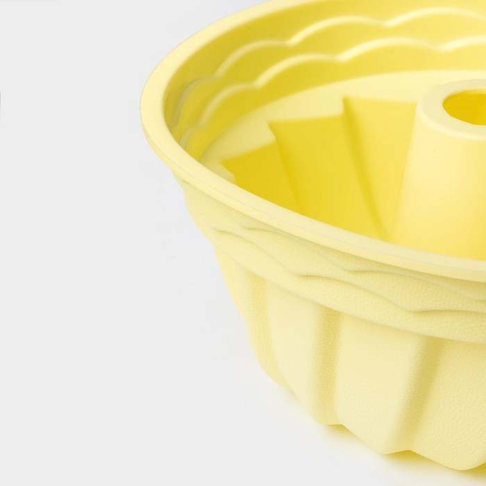 Форма для выпечки Доляна «Немецкий кекс. Заварное печенье», силикон, 19×19 см, цвет жёлтый Форма для выпечки Доляна «Немецкий кекс. Заварное печенье», силикон, 19×19 см, цвет жёлтый