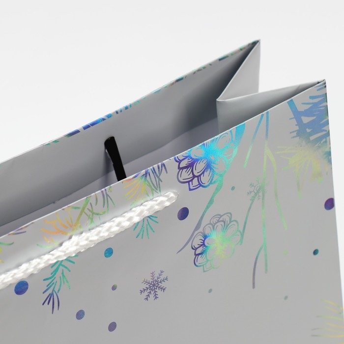 Пакет голографический вертикальный «Яркого Нового Года», 26 х 30 х 9 см Пакет голографический вертикальный «Яркого Нового Года», 26 х 30 х 9 см