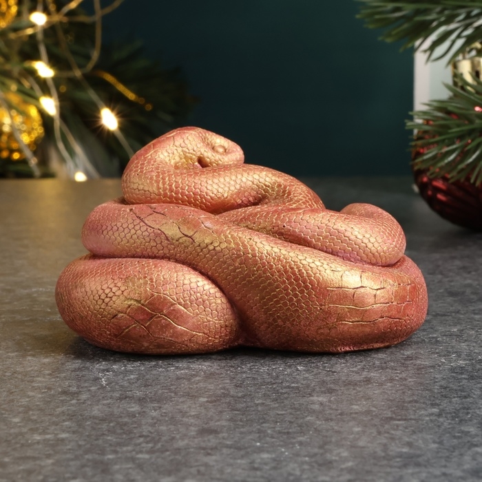 Новый год. Символ 2025. Фигура Новый год. Символ 2025. Фигура "Змея Лея" бордовый с позолотой, 4х6,5х7,5см
