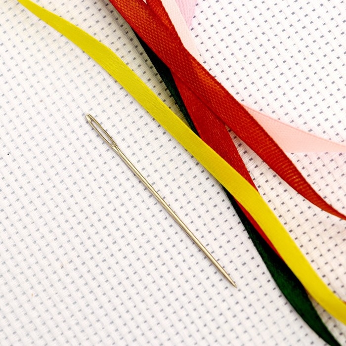 Вышивка лентами на канве «Корзинка фиалок», набор для творчества Вышивка лентами на канве «Корзинка фиалок», набор для творчества