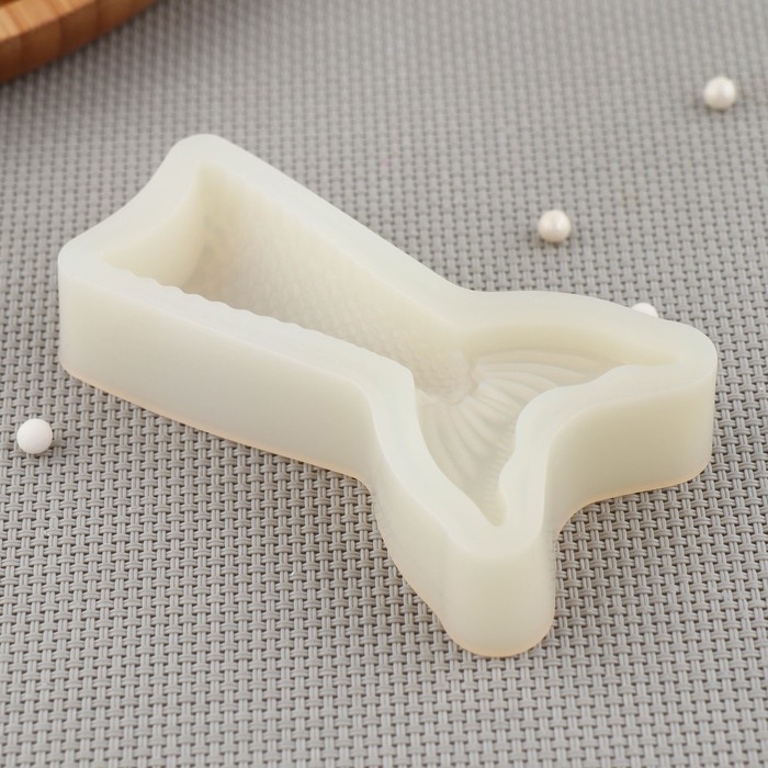 Молд для шоколада Доляна «Хвост русалки», силикон, 9,5×5,5×2 см, цвет белый Молд для шоколада Доляна «Хвост русалки», силикон, 9,5×5,5×2 см, цвет белый