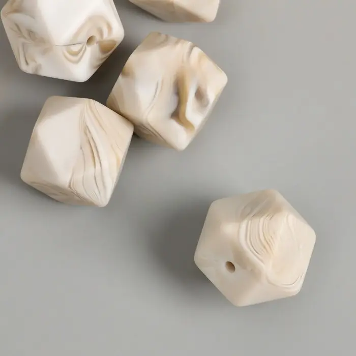 Бусина силикон «Многогранник», мрамор, d=1.7 см Бусина силикон «Многогранник», мрамор, d=1.7 см