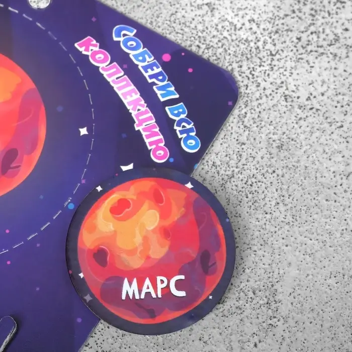 Брошь деревянная «Космос» Марс, красная