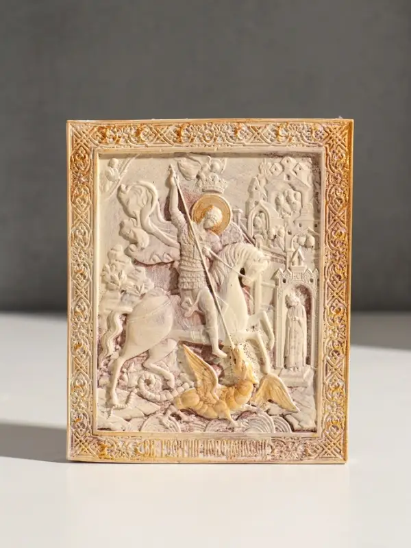 Икона &laquo;Георгий Победоносец&raquo;, с подвесом, 12&times;10&times;2 см, гипс, роспись