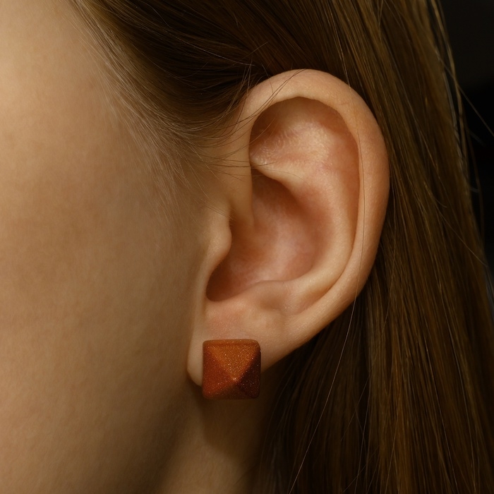 Пусеты пирамида «МИКС камней» Пусеты пирамида «МИКС камней»