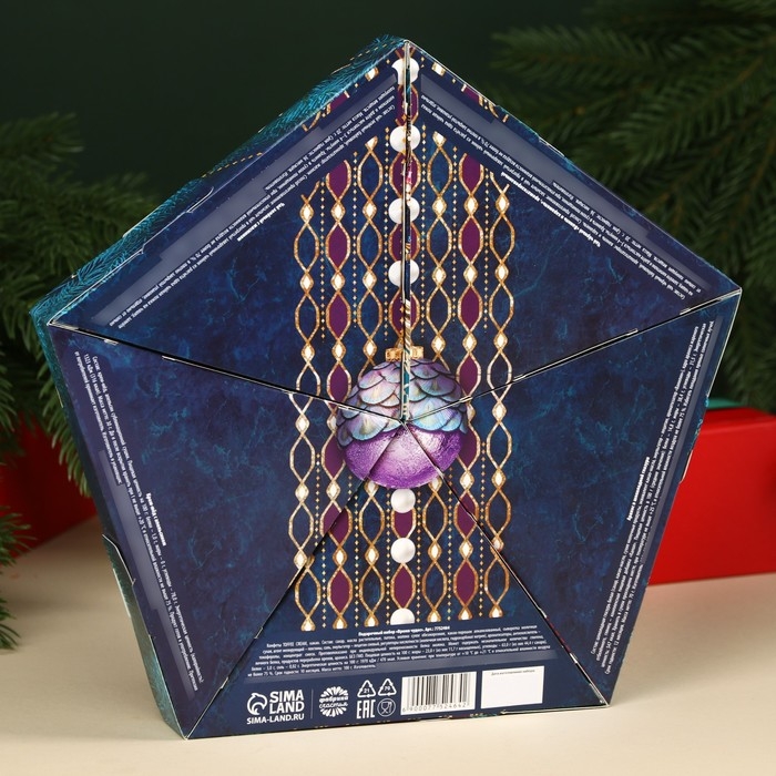 Подарочный набор «Время чудес»: чай чёрный со вкусом: ваниль и карамель 20 г., чай зелёный с жасмином 20 г., арахис шоколаде70 г., шоколадные конфеты 100 г., крем-мёд с апельсином 30 г. Подарочный набор «Время чудес»: чай чёрный со вкусом: ваниль и карамель 20 г., чай зелёный с жасмином 20 г., арахис шоколаде70 г., шоколадные конфеты 100 г., крем-мёд с апельсином 30 г.