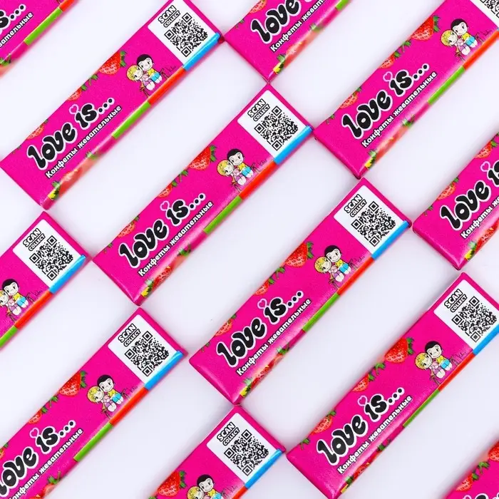 Жевательные конфеты Love is, клубника, 20 г