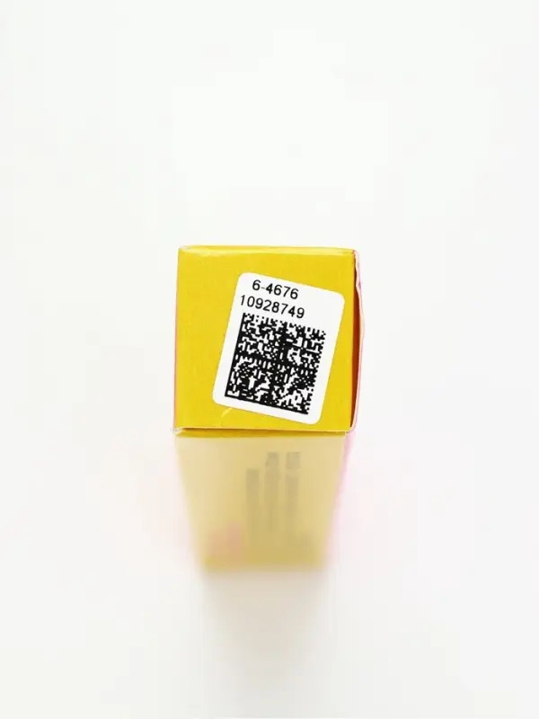 Масло для кутикулы в карандаше, 2 гр, с ароматом клубники