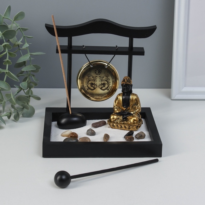Сад Дзен  Сад Дзен "Будда в золотом у гонга" песок+камни+аромапалочка 13,2х15х15,3 см