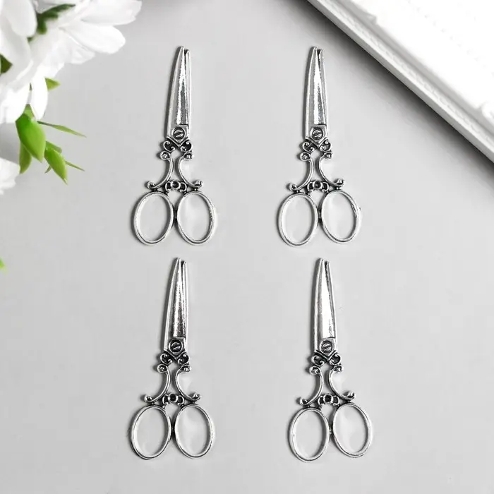 Декор металл для творчества "Ажурные ножницы" серебро (А9361) 3,6х2,5 см