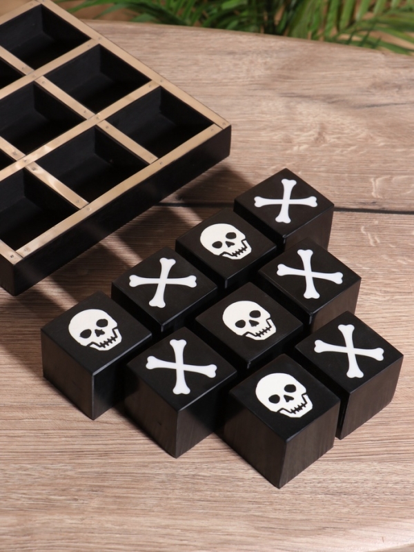 Настольная игра  Настольная игра "Крестики-нолики" 20.5х20.5 см, манговое дерево, сталь, смола