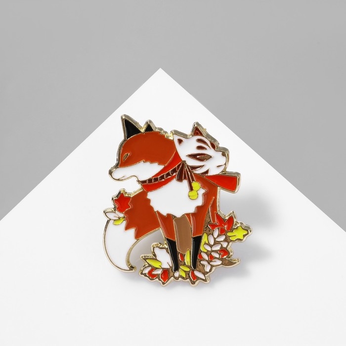 Значок «Япония» лис, цветной в золоте Значок «Япония» лис, цветной в золоте