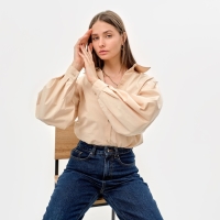 Рубашка женская с объёмными рукавами MINAKU: Casual Collection цвет бежевый, размер 48