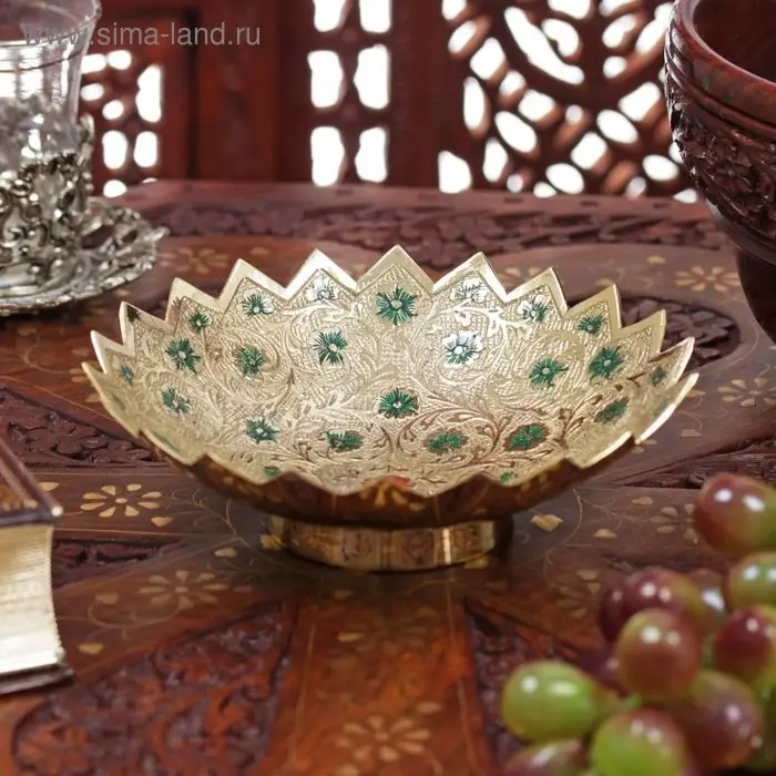 Блюдо латунь цветная эмаль Блюдо латунь цветная эмаль "Многогранность" 5х15х15 см