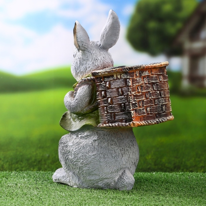 Фигурное кашпо  Фигурное кашпо "Заяц с корзиной" серый, 19х14х32см