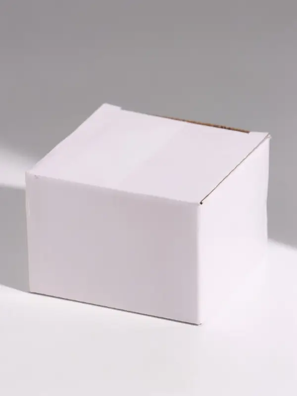 Шкатулка стеклянная &laquo;Золотой воробей на сердце&raquo;, 9.5&times;9&times;9.5 см