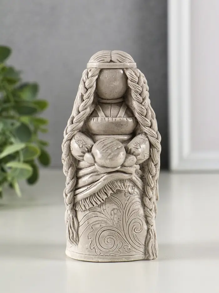Фигура гипс "Берегиня рода" 13х6 см, под камень Фигура гипс "Берегиня рода" 13х6 см, под камень