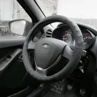 Оплетка на руль (нат. кожа) AVS GL-200L-B (размер L, черный) - Серия "Classic"