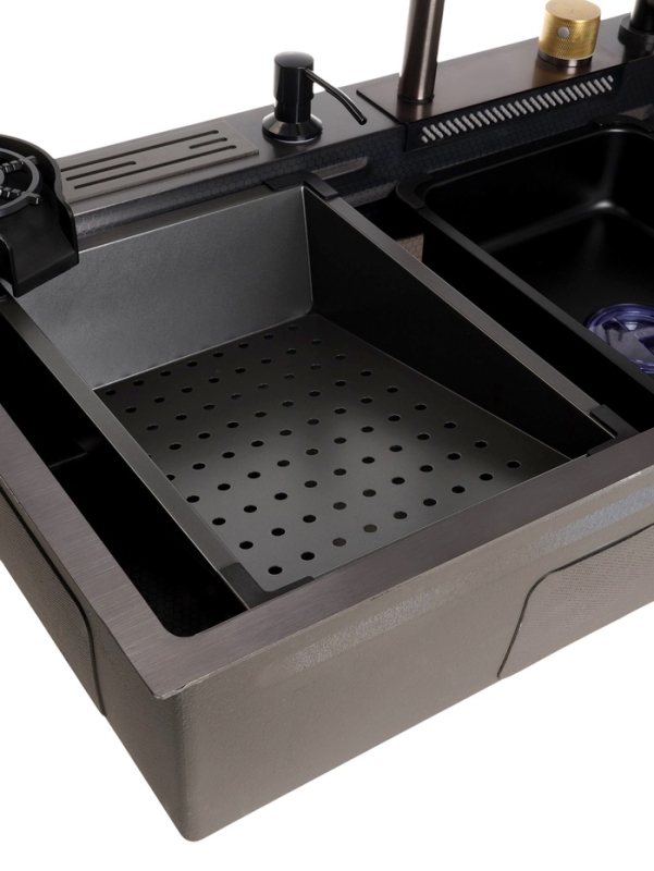 Кухонная мойка ZEIN M04, S=3.0 и 0.7 мм, смеситель, корзины, кран для питьевой воды, графит Кухонная мойка ZEIN M04, S=3.0 и 0.7 мм, смеситель, корзины, кран для питьевой воды, графит