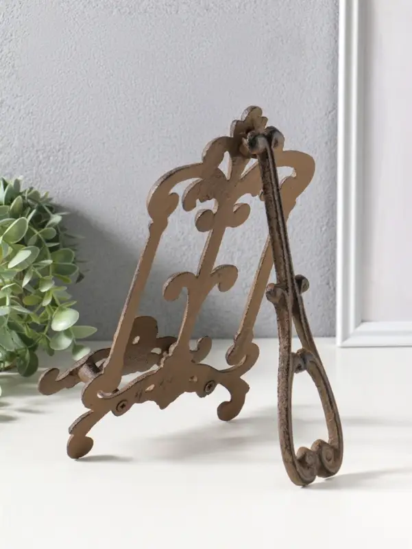 Сувенир чугун "Мольберт королевские вензели" 17х7х27 см