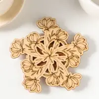 Подставка под горячее &laquo;Цветы&raquo;, вид 1, 11см, можжевельник, фанера