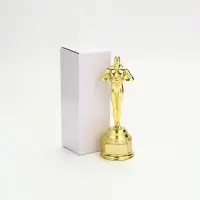 Статуэтка наградная &laquo;Оскар&raquo;, пластиковая, 18&times;6&times;6 см, цвет золотой