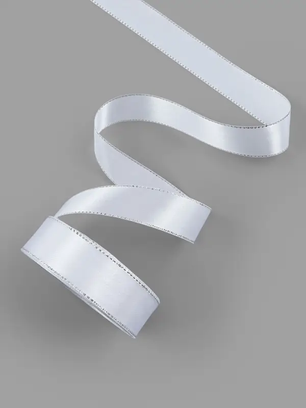 Лента атласная, с серебряным люрексом, 25 мм, 23±1 м, белая №001 Лента атласная, с серебряным люрексом, 25 мм, 23±1 м, белая №001