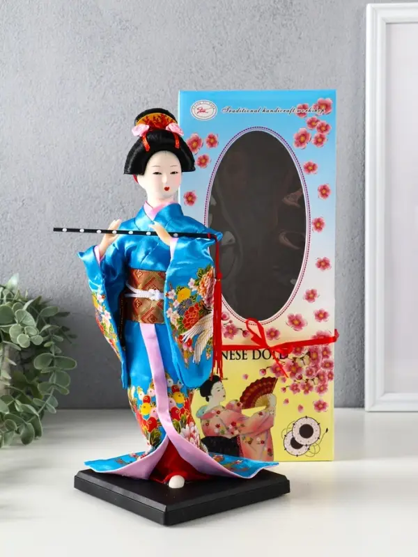 Кукла коллекционная &laquo;Японка в шелковом голубом кимоно с флейтой&raquo;, 30&times;12.5&times;12.5 см