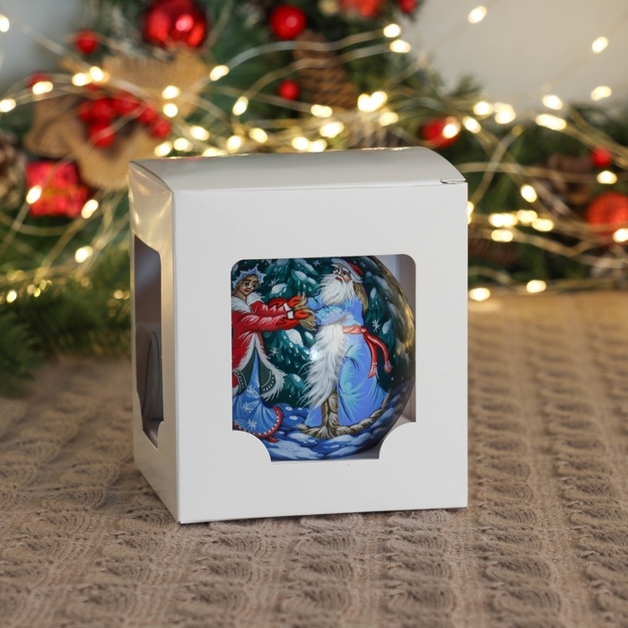 Шар с ручной росписью 100 мм «Дед Мороз и снегурочка» Шар с ручной росписью 100 мм «Дед Мороз и снегурочка»