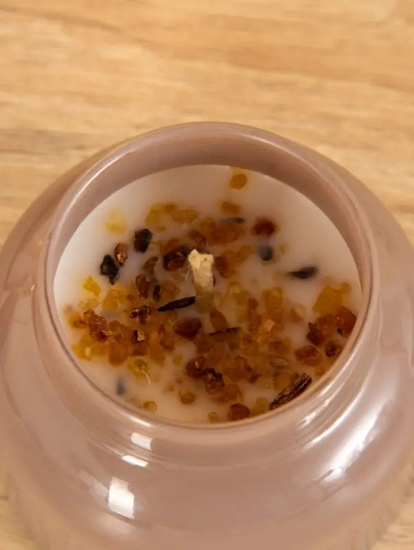 Свеча с травами в банке Earthy collection Свеча с травами в банке Earthy collection "Frankincense" 200 гр, соевый воск