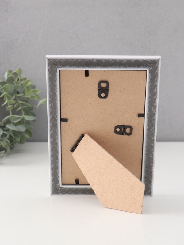 Фоторамка пластик Фоторамка пластик "МИРАМ" 10х15 см, белый, золото