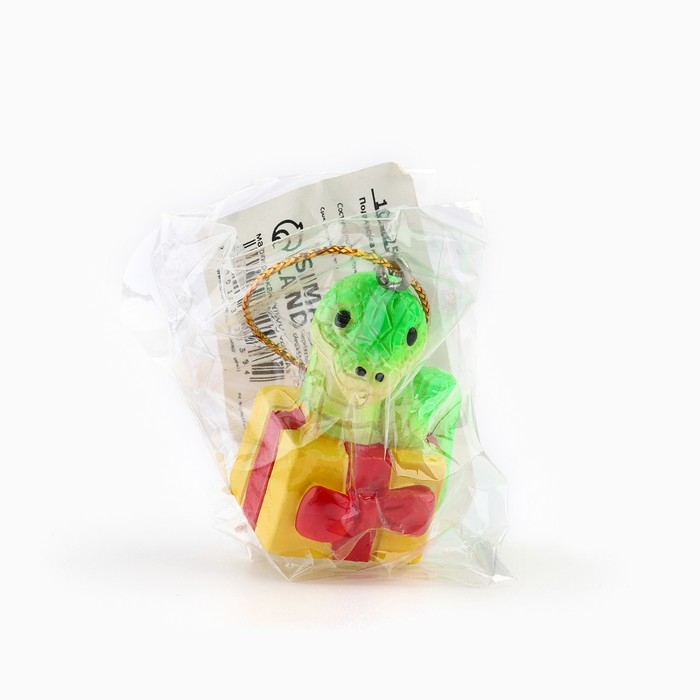 Ёлочная игрушка новогодняя «Змейка в коробке», на Новый год, 3,5 х 2,7 см