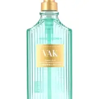 Шампунь парфюмированный для придания объема волосам, 520 мл