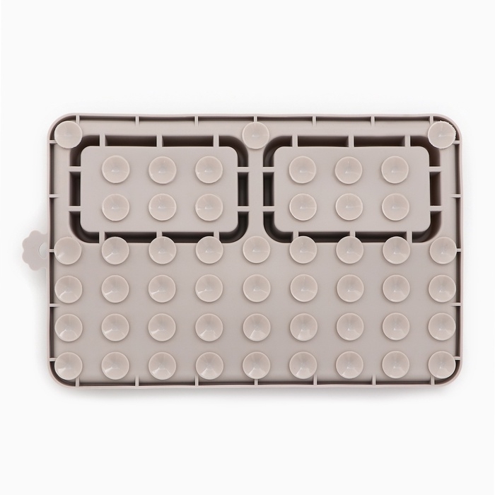 Коврик для лизания на присосках с мисками 30 х 20 см, серый Коврик для лизания на присосках с мисками 30 х 20 см, серый