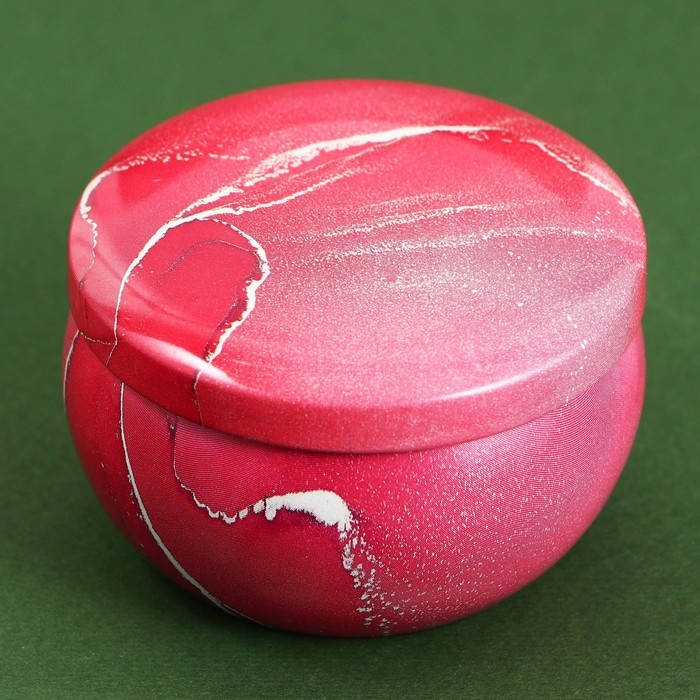 Ароматическая свеча из соевого воска «Вечерний уют», аромат яблоко, 6 х 6 х 4 см. Ароматическая свеча из соевого воска «Вечерний уют», аромат яблоко, 6 х 6 х 4 см.