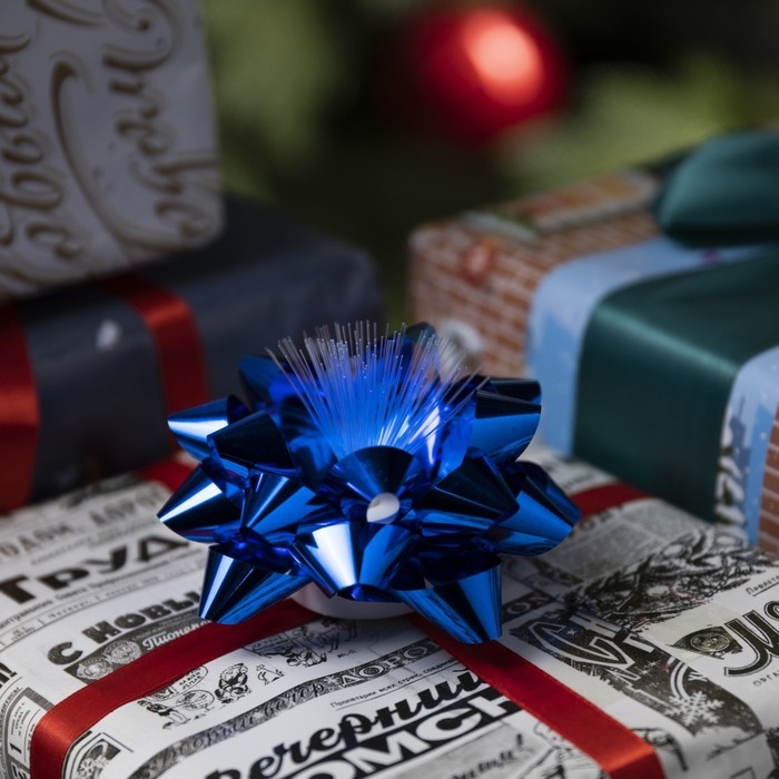 Светодиодная игрушка «Бант-звезда» 9 × 6 × 9 см, батарейки LR44х3 (в комплекте), свечение мульти, синяя Светодиодная игрушка «Бант-звезда» 9 × 6 × 9 см, батарейки LR44х3 (в комплекте), свечение мульти, синяя