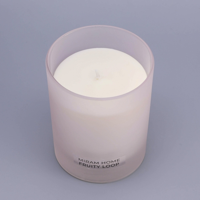 Свеча ароматическая в стакане  Свеча ароматическая в стакане "FRUITY LOOP", клубника, персик, ваниль, 200 г